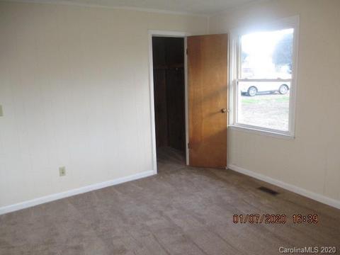 911 Pinhook Loop Rd, Gastonia, NC 28056 photo 18