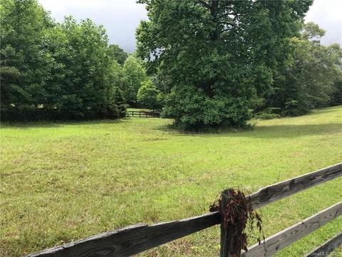 624 Bill Holbert Rd, Tryon, NC 28782 photo 3