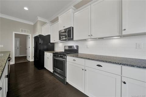 8018 Chords Way, Lancaster, SC 29720 photo 10