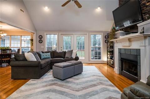 7034 Ridgeway Rd, Stanley, NC 28164 photo 12