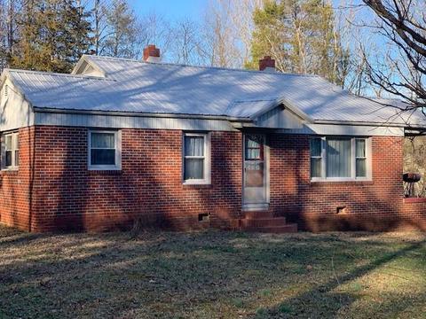 5354 Sheriffs Rd, Lenoir, NC 28645 photo 1