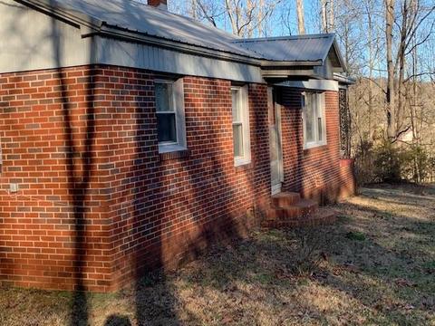 5354 Sheriffs Rd, Lenoir, NC 28645 photo 3