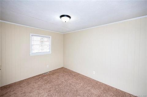 715 E Chestnut St, Stanley, NC 28164 photo 8