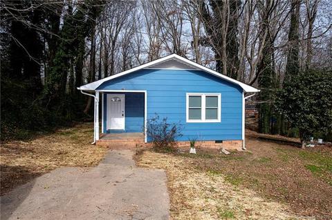 715 E Chestnut St, Stanley, NC 28164 photo 1