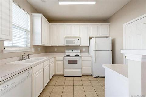 1106 Sienna Sand Way, Fort Mill, SC 29708 photo 4