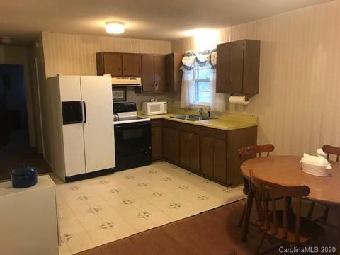 5498 Bryan Ln, Hickory, NC 28602 photo 5