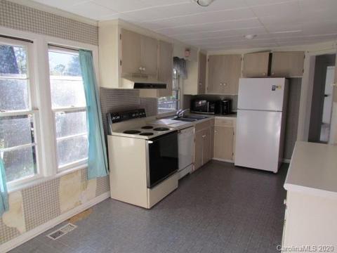 2249 Silver Creek Rd, Mill Spring, NC 28756 photo 14