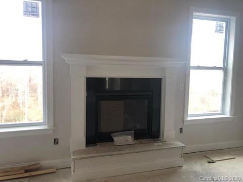 18523 Doves Crest Rd, Cornelius, NC 28031 photo 6