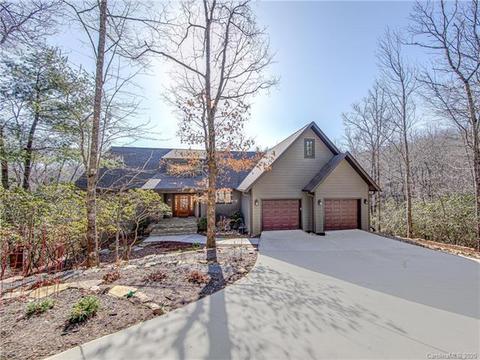 744 Dotsi Dr, Brevard, NC 28712 photo 1