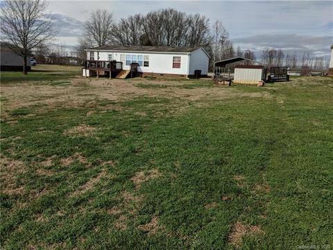 220 Olin Loop Rd, Olin, NC 28660 photo 3