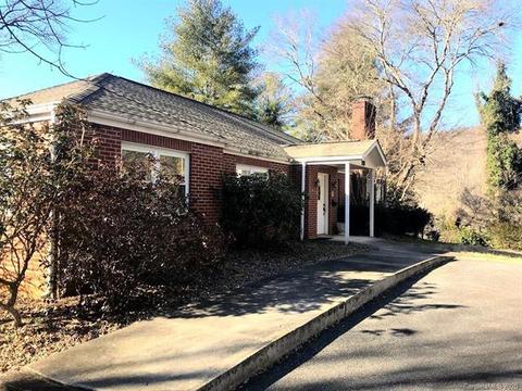 4 Maple St, Sylva, NC 28779 photo 1