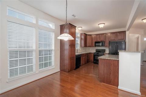 20548 Harbor View Dr, Cornelius, NC 28031 photo 7