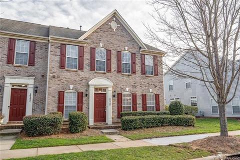 20548 Harbor View Dr, Cornelius, NC 28031 photo 1