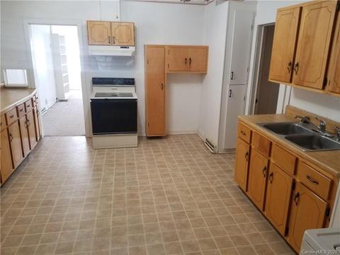 67 Willow St, Badin, NC 28009 photo 6