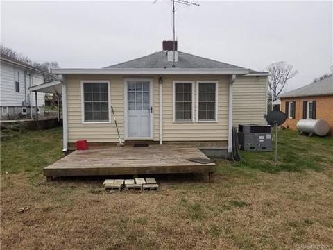 67 Willow St, Badin, NC 28009 photo 3