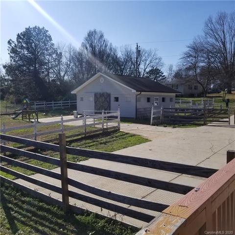 11033 Graybark Rd, Midland, NC 28107 photo 3