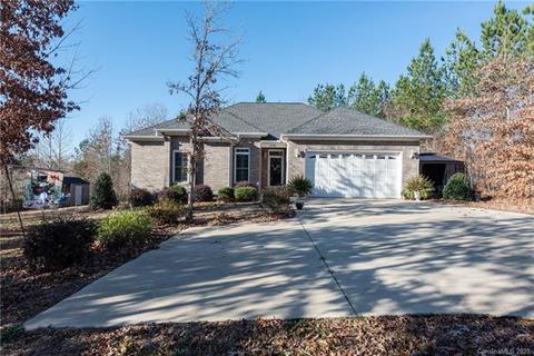 536 Adams Ln, Lancaster, SC 29720 photo 1