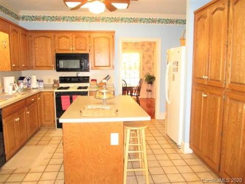 372 Gray Fox Ln, Lancaster, SC 29720 photo 10