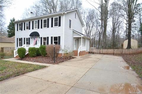 19614 Shevington Dr, Cornelius, NC 28031 photo 4