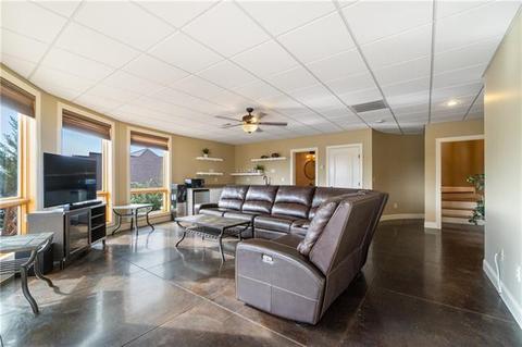 157 Mariners Pointe Ln, Hickory, NC 28601 photo 32