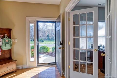 9708 Willow Leaf Ln, Cornelius, NC 28031 photo 3