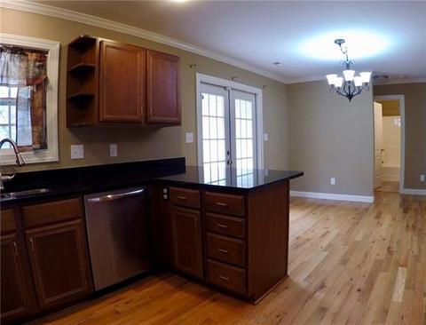 5202 Foley Dr, Hickory, NC 28602 photo 8