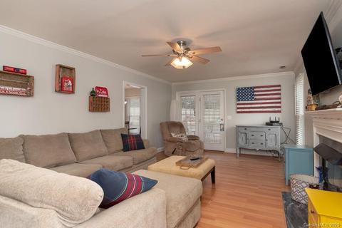 20512 Willow Pond Rd, Cornelius, NC 28031 photo 3