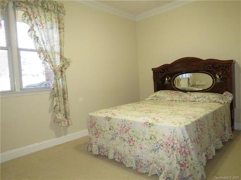 19909 Oak Leaf Cir, Cornelius, NC 28031 photo 11