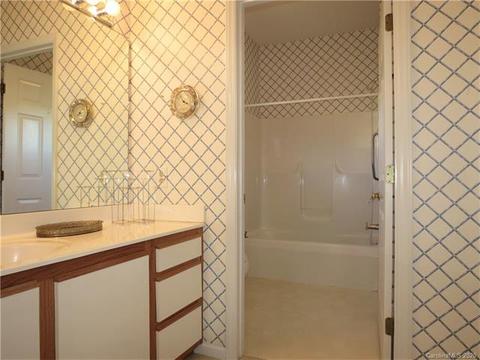 19909 Oak Leaf Cir, Cornelius, NC 28031 photo 12