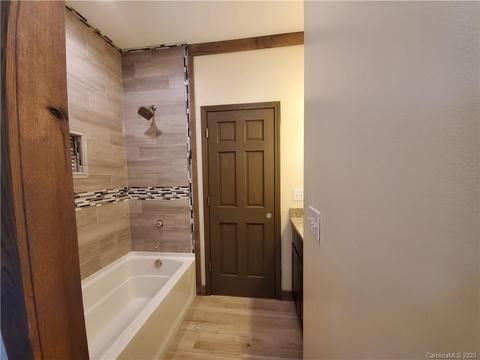 716 Rollins Rd, Marshall, NC 28753 photo 12
