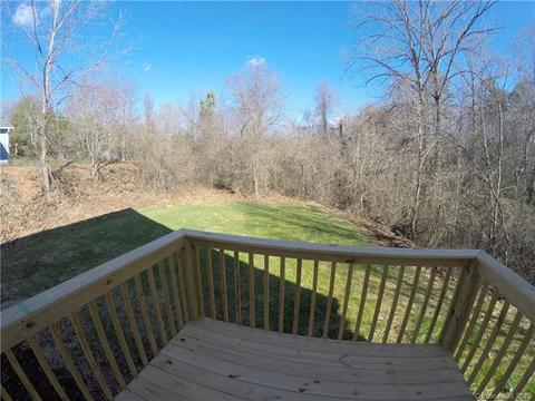 429 Eastway Ln SW, Conover, NC 28613 photo 9