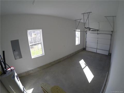 429 Eastway Ln SW, Conover, NC 28613 photo 13