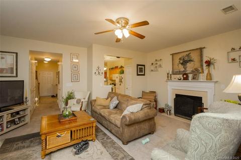 7941 Mariners Pointe Cir, Denver, NC 28037 photo 12
