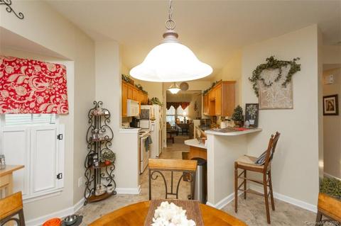 7941 Mariners Pointe Cir, Denver, NC 28037 photo 5