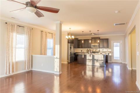 1769 Leeview Ln, Clover, SC 29710 photo 8