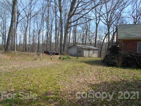 401 Jacks Rd, Locust, NC 28097 photo 5
