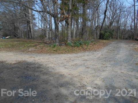 401 Jacks Rd, Locust, NC 28097 photo 8