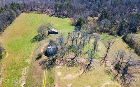 401 Jacks Rd, Locust, NC 28097 photo 3