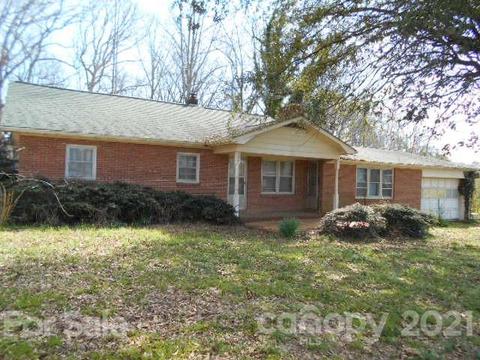 401 Jacks Rd, Locust, NC 28097 photo 4