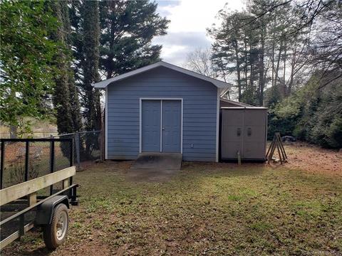 207 Bost Rd, Morganton, NC 28655 photo 4