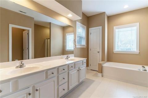 20331 Colony Point Ln, Cornelius, NC 28031 photo 22
