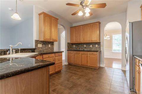 20331 Colony Point Ln, Cornelius, NC 28031 photo 10