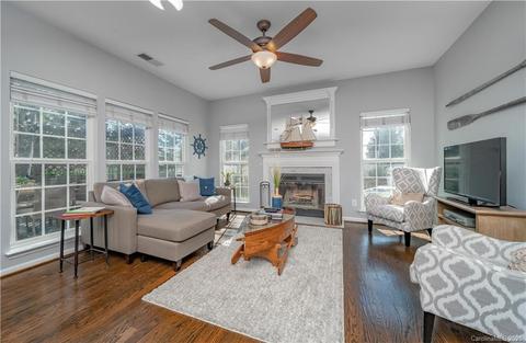 19511 Dufour Ct, Cornelius, NC 28031 photo 14