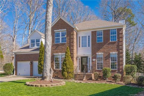 19511 Dufour Ct, Cornelius, NC 28031 photo 3