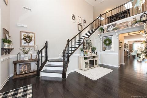 18800 Avery Park Dr, Cornelius, NC 28031 photo 6