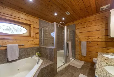 8754 Riverwood Rd, Terrell, NC 28682 photo 10