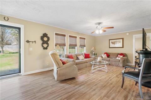 3154 Range Rd, Lincolnton, NC 28092 photo 5