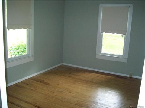 562 Causby Rd, Morganton, NC 28655 photo 5