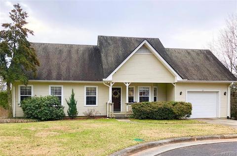 25 Chipmunk Ct, Brevard, NC 28712 photo 4