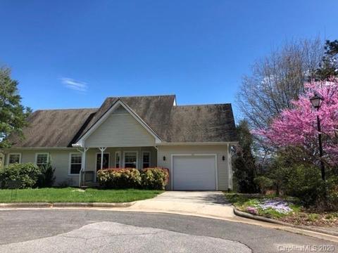 25 Chipmunk Ct, Brevard, NC 28712 photo 3